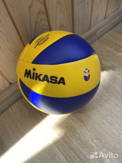 Волейбольный мяч mikasa