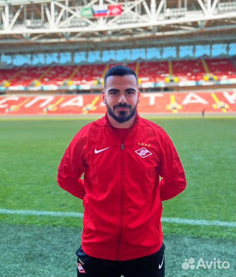 Тренер по футболу