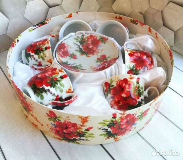 Сервиз чайный новый