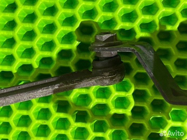 Датчик высоты подвески задний Mitsubishi Outlander