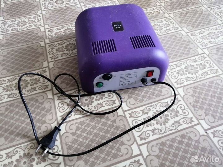 Лампа для маникюра