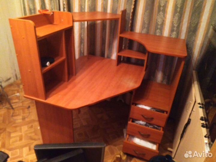 Компьютерный стол бу