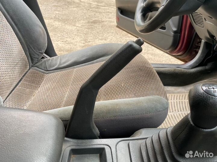 Рычаг ручника Mitsubishi Galant 7