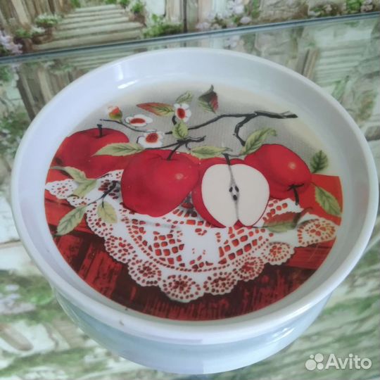 Масленка фарфоровая