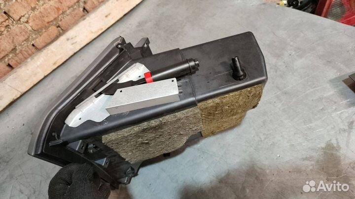 Бардачок Saab 9-5 2001