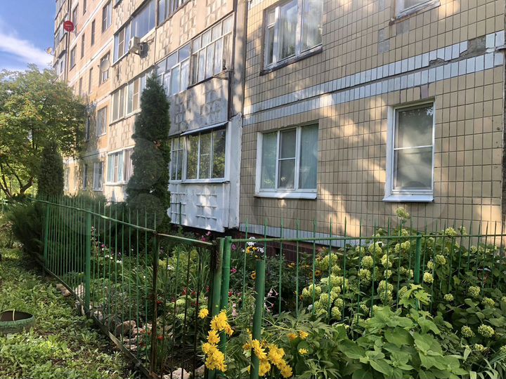 2-к. квартира, 49,6 м², 1/9 эт.