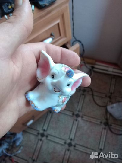 Статуэтка слон фарфор