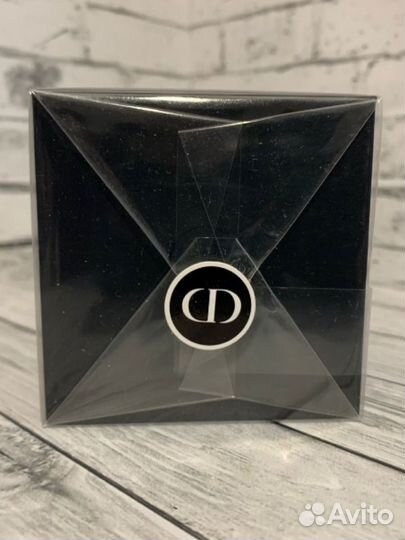 Мужской парфюм christian dior Sauvage Elixir