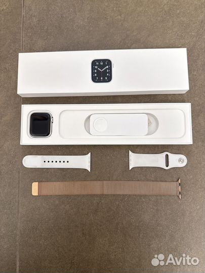 Часы apple watch se 44 mm silver