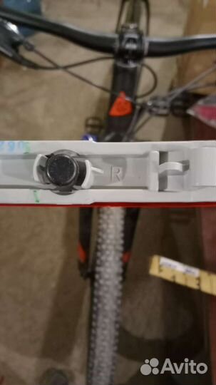 Катафот заднего бампера Мазда 3 BL седан