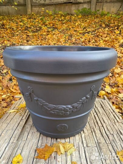 Круглая декоративная ваза/Уличный вазон 