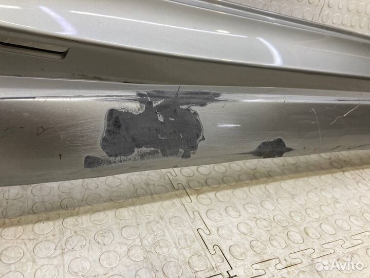 Накладка порога правая Lexus Lx570 J200 2015