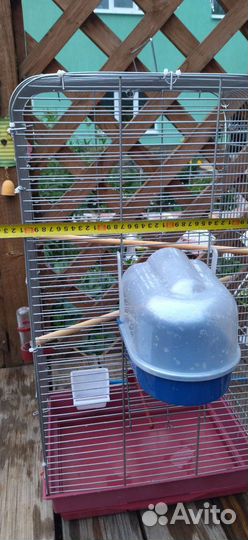 Клетка для крупного попугая