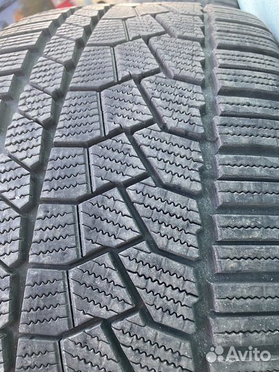 Continental ContiWinterContact TS 860S 275/35 R21 и 315/30 R21 105W