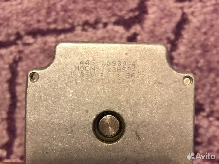 Шаговый двигатель