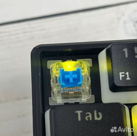 Механическая клавиатура беспроводная