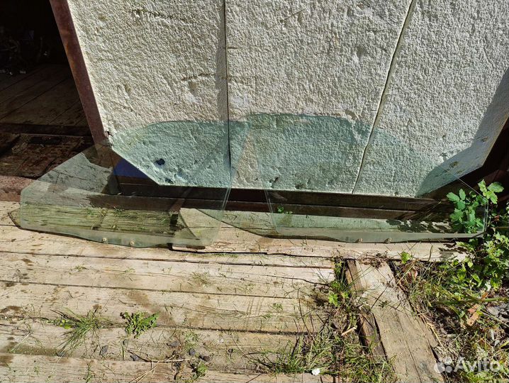 Стекло передней двери Mitsubishi Lancer 7