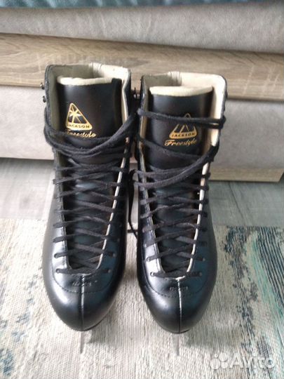 Коньки фигурные Jackson freestyle