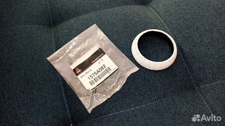 Кольцо уплотнительное приемной трубы Mitsubishi