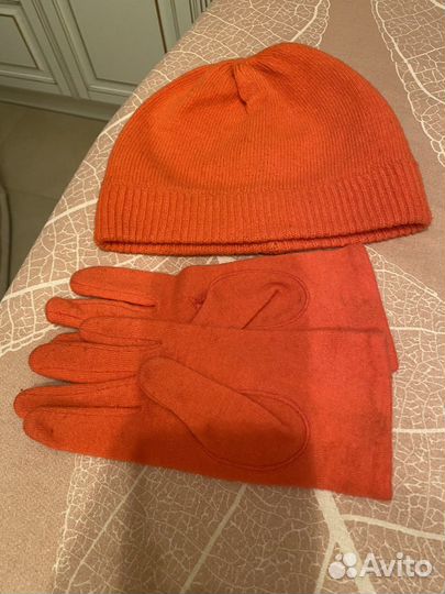 Шапка и перчатки