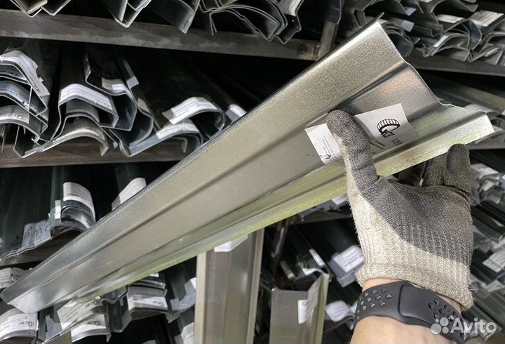 Порог передний левый Hyundai Coupe, Tiburon 1996-2