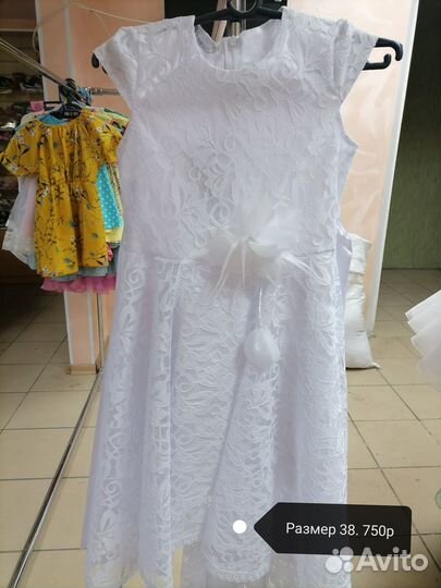 Платье для девочки новое