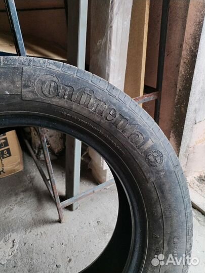 Continental ContiPremiumContact 225/60 R17