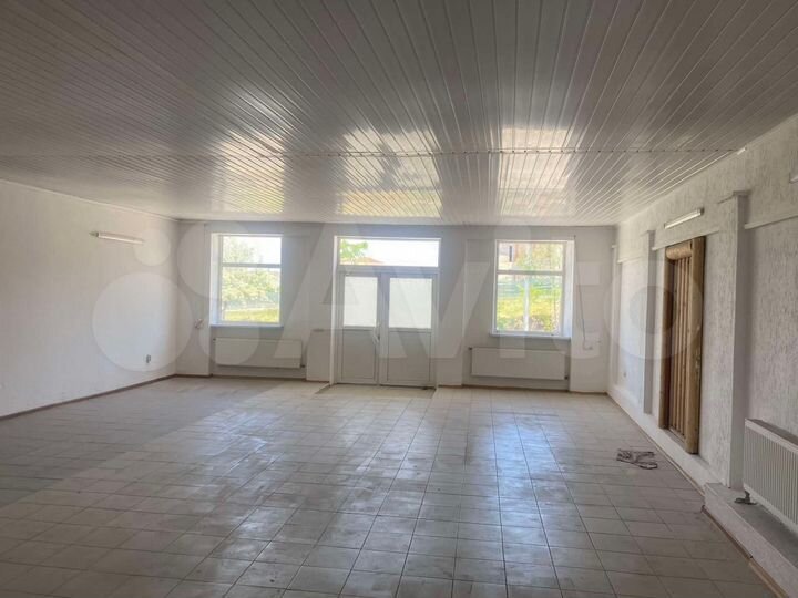 Свободного назначения, 90 м²