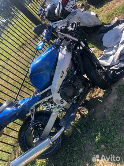 Kawasaki zx9r запчасти