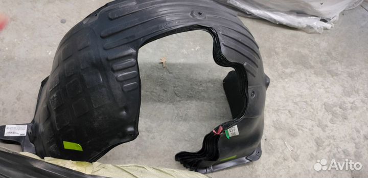 Подкрылок передний правый, левый Kia Optima 4JF