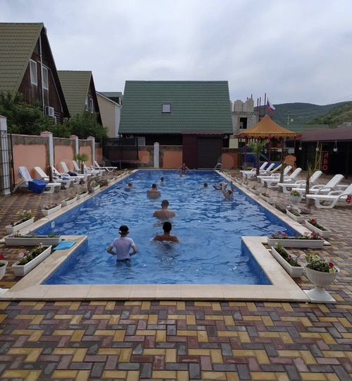 Гостиница, 1300 м²