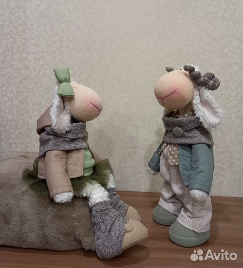 Игрушки мягкие для интерьера