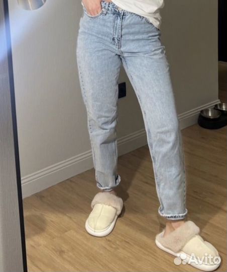 Джинсы mom fit