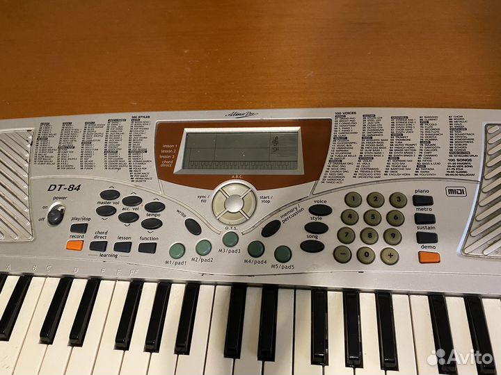 Синтезатор Alina Pro DT-84