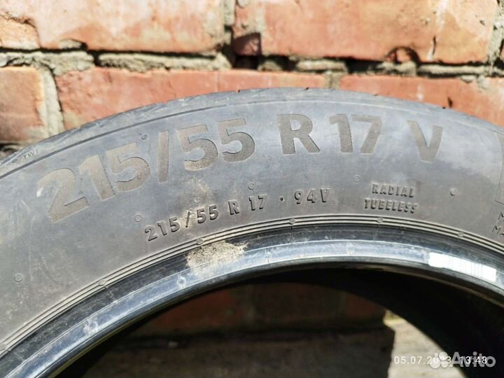 Continental PremiumContact 6 215/55 R17 94V