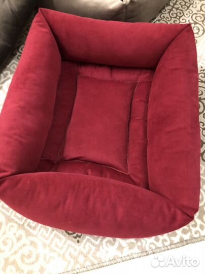 Лежанки для животных новые