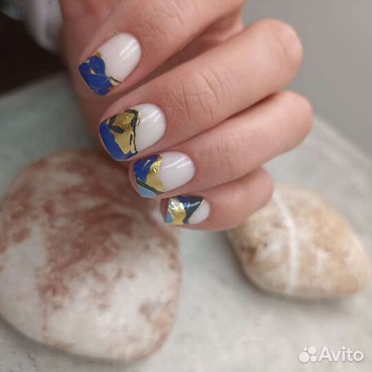 Маникюр с покрытием гель- лаком
