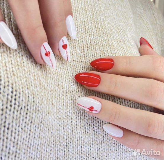 Мастер маникюра и педикюра