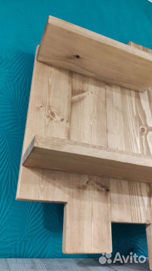 Полка настенная из массива