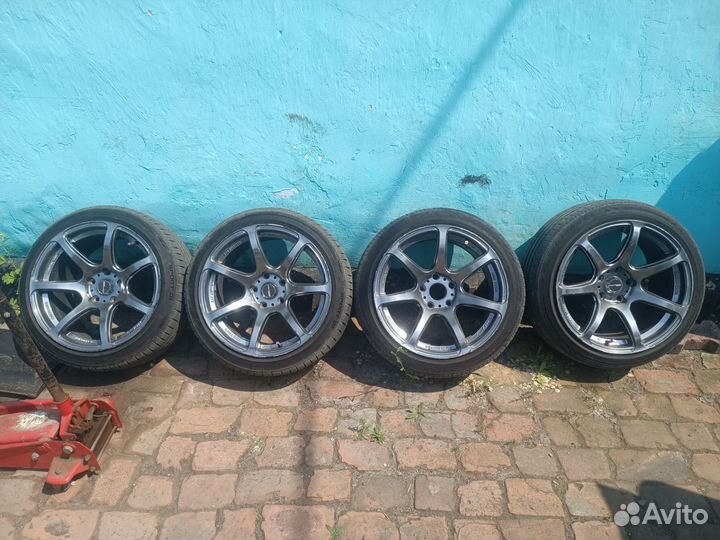 Продам летье с резиной