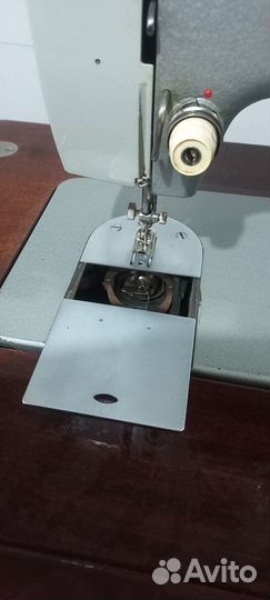 Швейная машина Чайка 3 кл. 116- 2