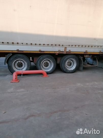 Полуприцеп тентованный Манак-Авто 946832, 2012