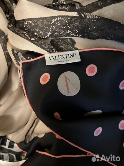 Valentino платок шелк