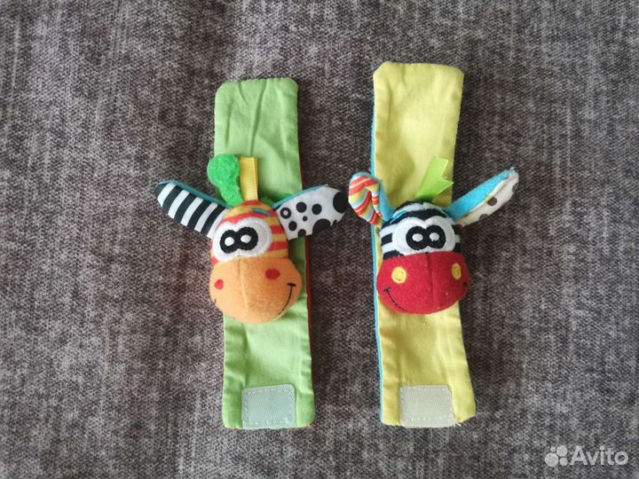 Погремушки на руку