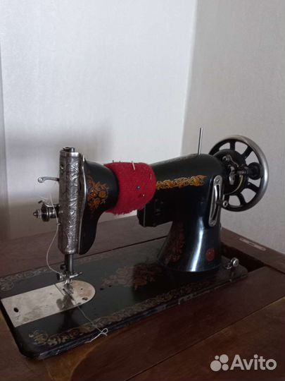 Швейная машинка