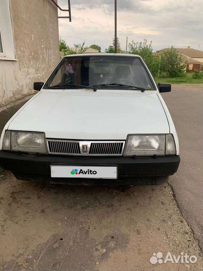 ВАЗ 2109 1.5 МТ, 2000, 200 000 км
