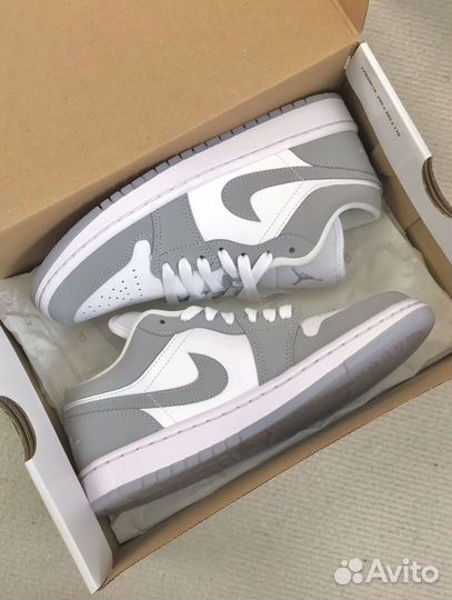 Air Jordan 1 Low Wolf Grey оригинал