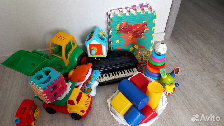 Развивающие игрушки