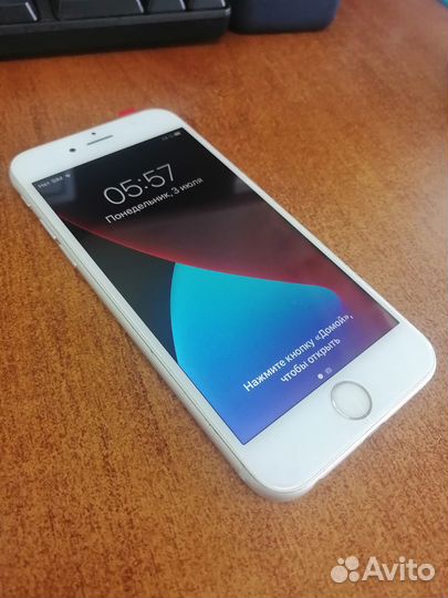 Телефон iPhone 6s