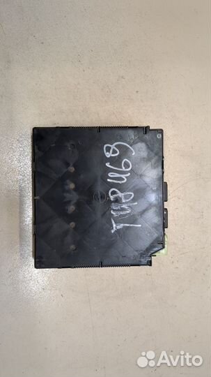 Блок управления бортовой сети Volkswagen Caddy, 2011